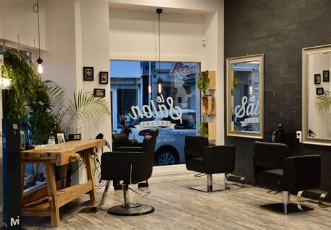 Salon de coiffure mixte barbier imaginatifs 